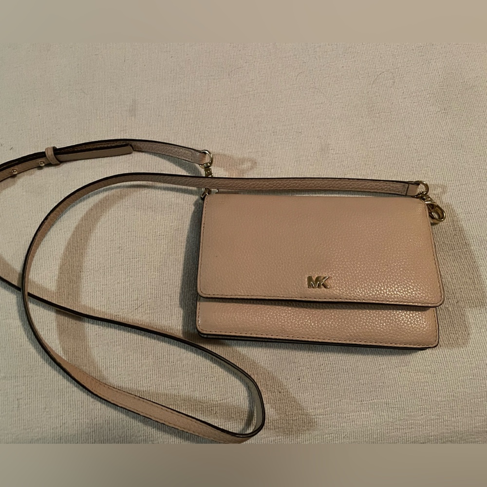 Michael Kors pink clutch